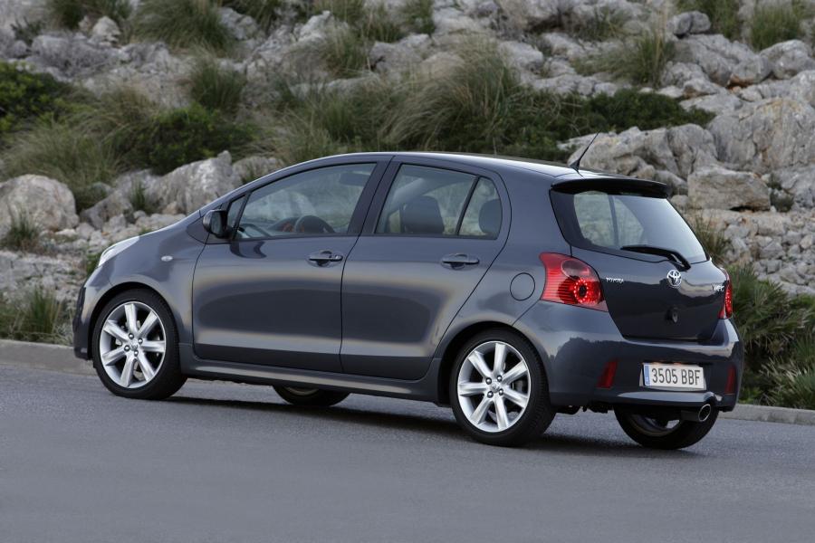  Toyota Yaris TS 2007 года  (фото 20 из 89)